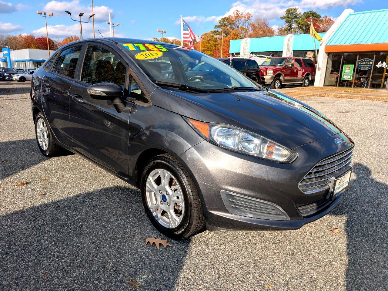 Used 2015 Ford Fiesta SE image 7