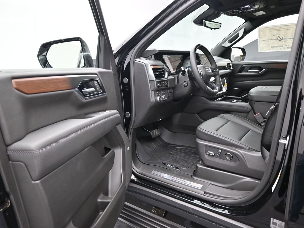 New 2026 GMC Yukon XL Denali image 11