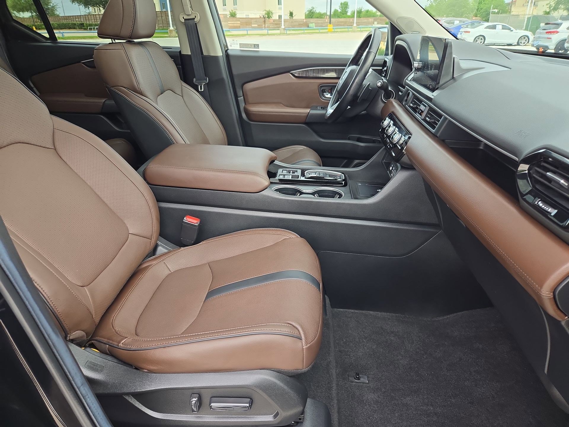 Used 2024 Honda Pilot Elite image 28