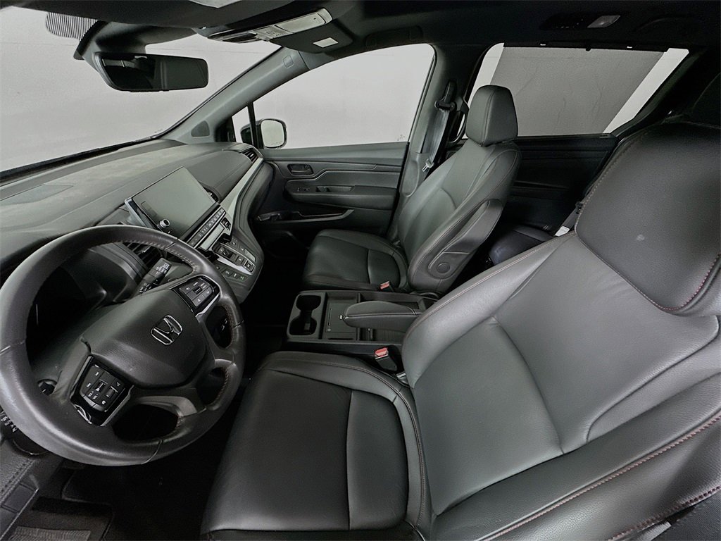 Certified 2025 Honda Odyssey Sport-L image 14