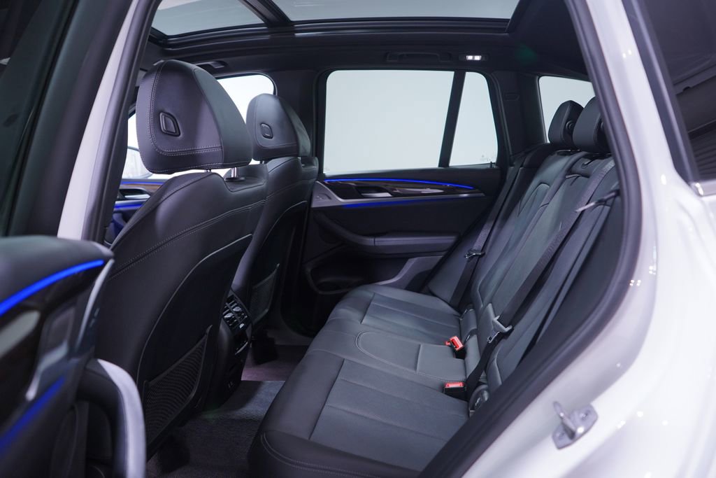 Used 2024 BMW X3 xDrive30i w/ Convenience Package w/ZPA image 9