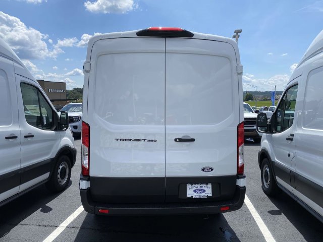 New 2026 Ford Transit 250 148 Medium Roof w/ Load Area Protection Package RWD image 3