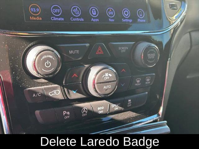 Certified 2021 Jeep Grand Cherokee Laredo X AWD/4WD image 23