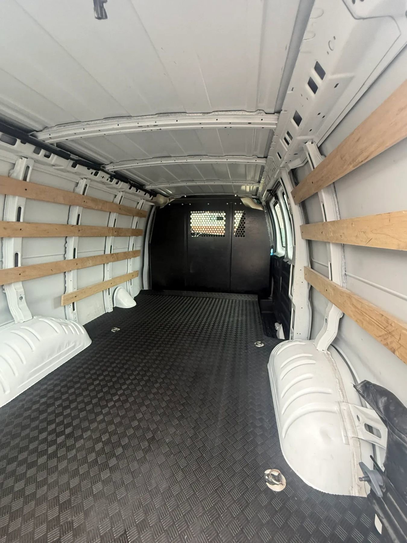 Used 2024 Chevrolet Express 2500 w/ Driver Convenience Package image 10