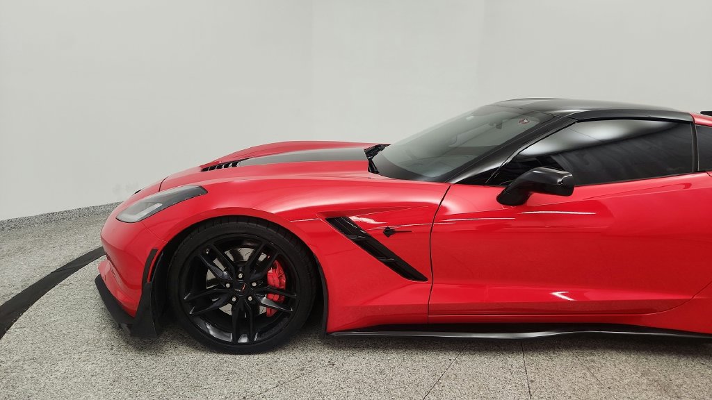 Used 2016 Chevrolet Corvette Stingray Coupe w/ 2LT Preferred Equipment Group RWD image 13