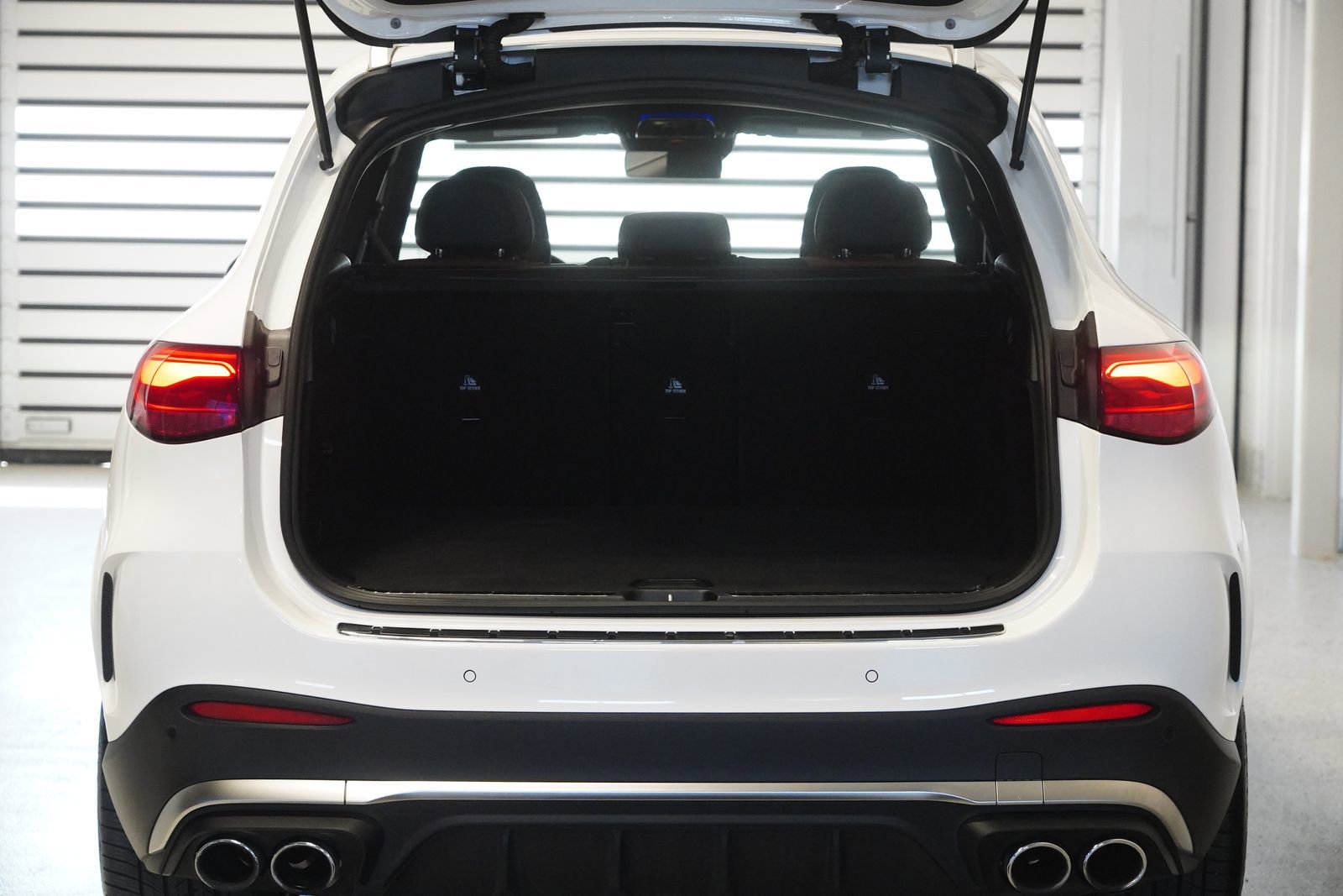 Used 2026 Mercedes-Benz GLC 43 AMG 4MATIC image 32