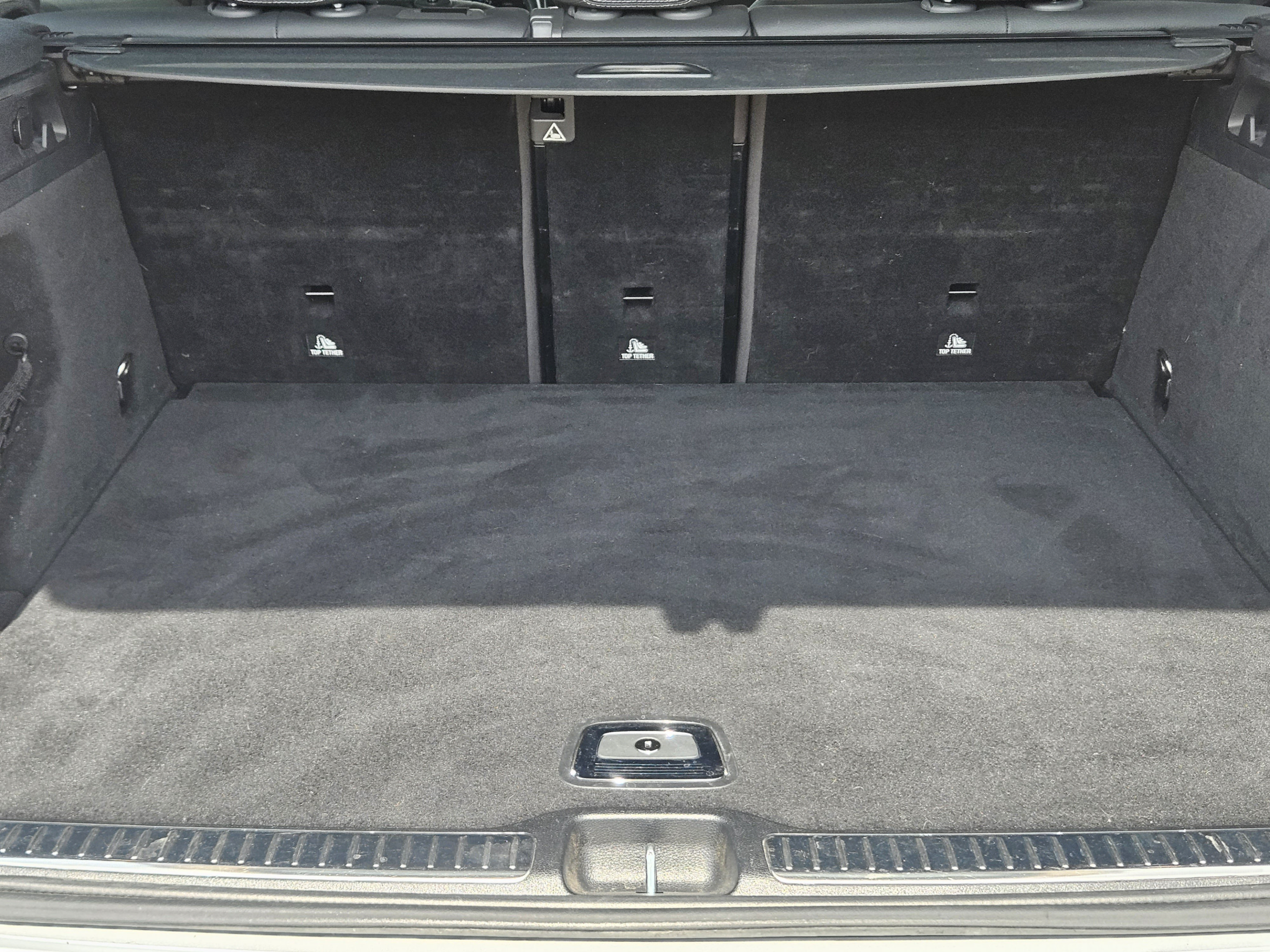 Used 2020 Mercedes-Benz GLC 300 image 24