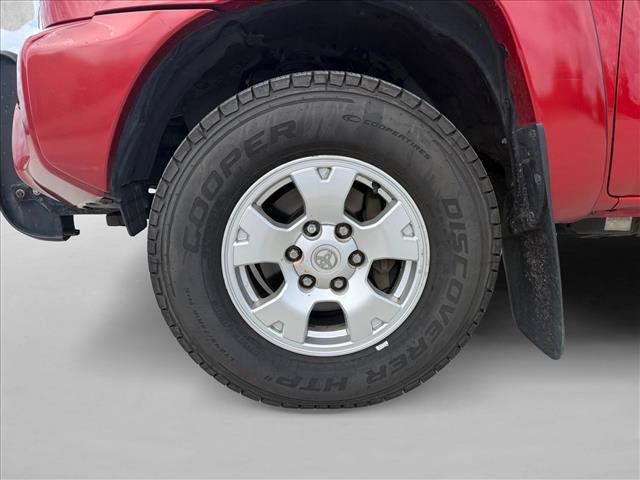 Used 2015 Toyota Tacoma PreRunner w/ SR5 Package RWD image 25