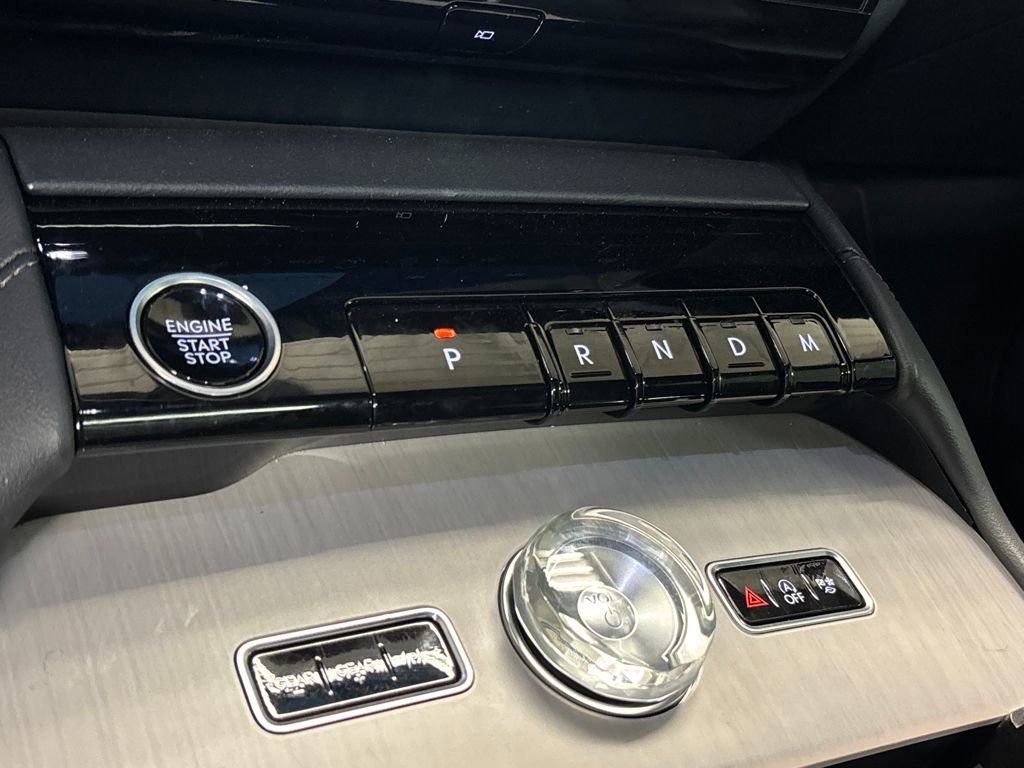 Used 2025 Lincoln Navigator Reserve w/ Jet Appearance Package image 43