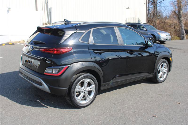 Used 2023 Hyundai Kona SEL image 8