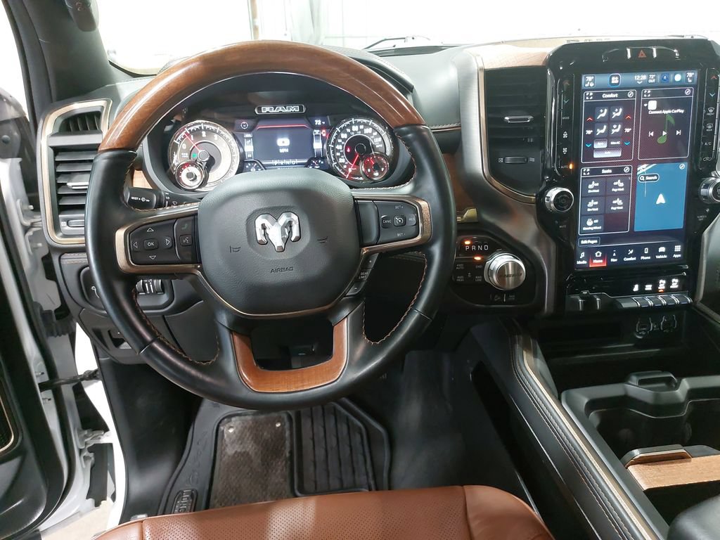 Used 2022 RAM 1500 Limited w/ Off-Road Group AWD/4WD image 15