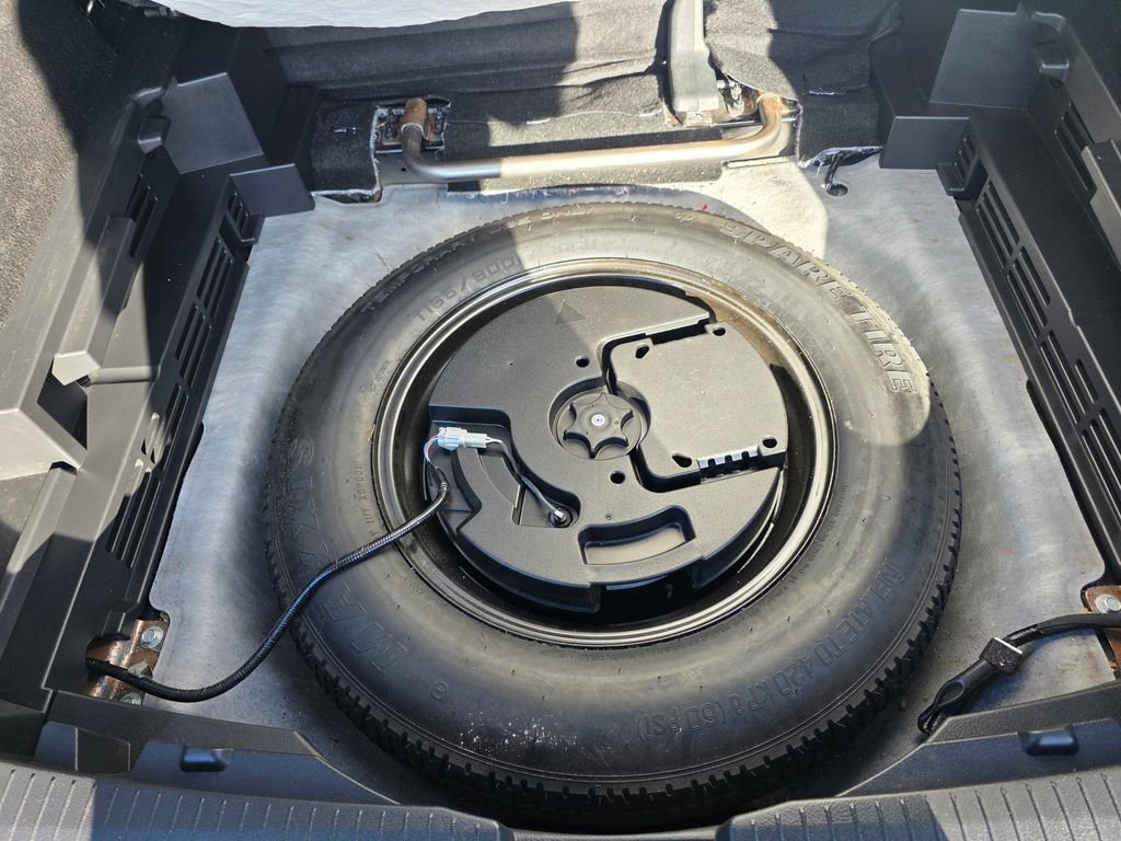 Used 2023 Nissan Rogue SV image 21