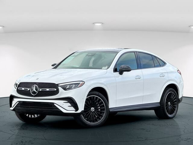 Used 2024 Mercedes-Benz GLC 300 4MATIC image 2