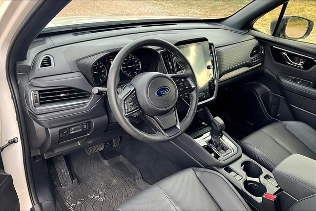 Used 2025 Subaru Forester Limited image 17