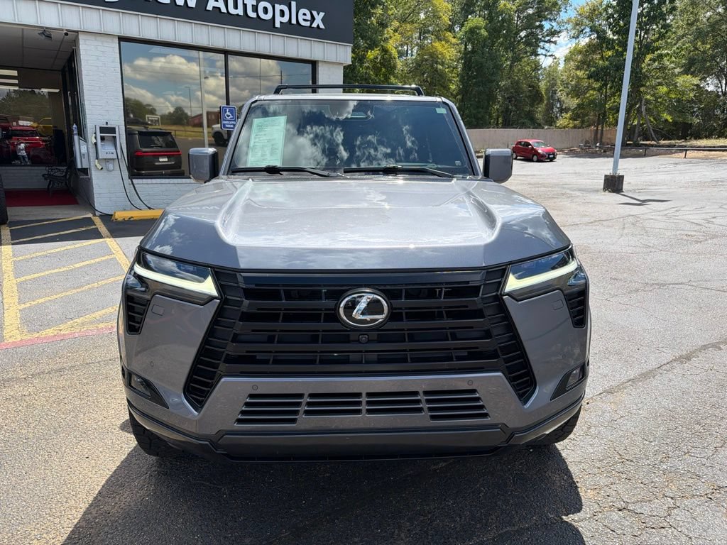 Used 2025 Lexus GX 550 AWD/4WD image 3