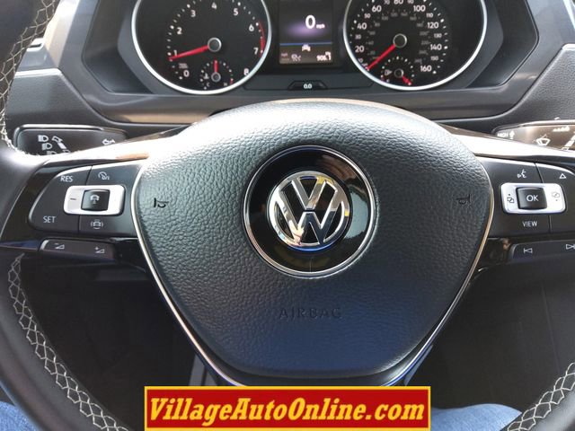Used 2021 Volkswagen Tiguan SE image 43