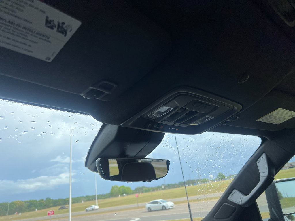 Used 2025 GMC Sierra 2500 Denali Ultimate image 25