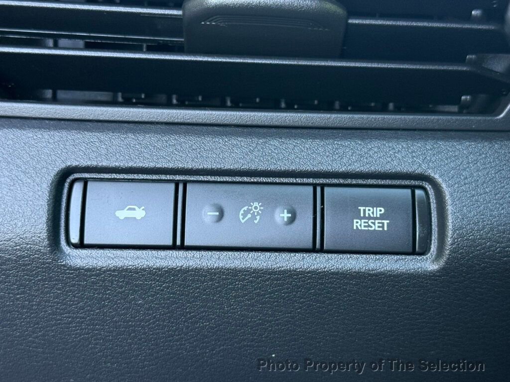 Used 2022 Nissan Altima 2.5 SV image 29