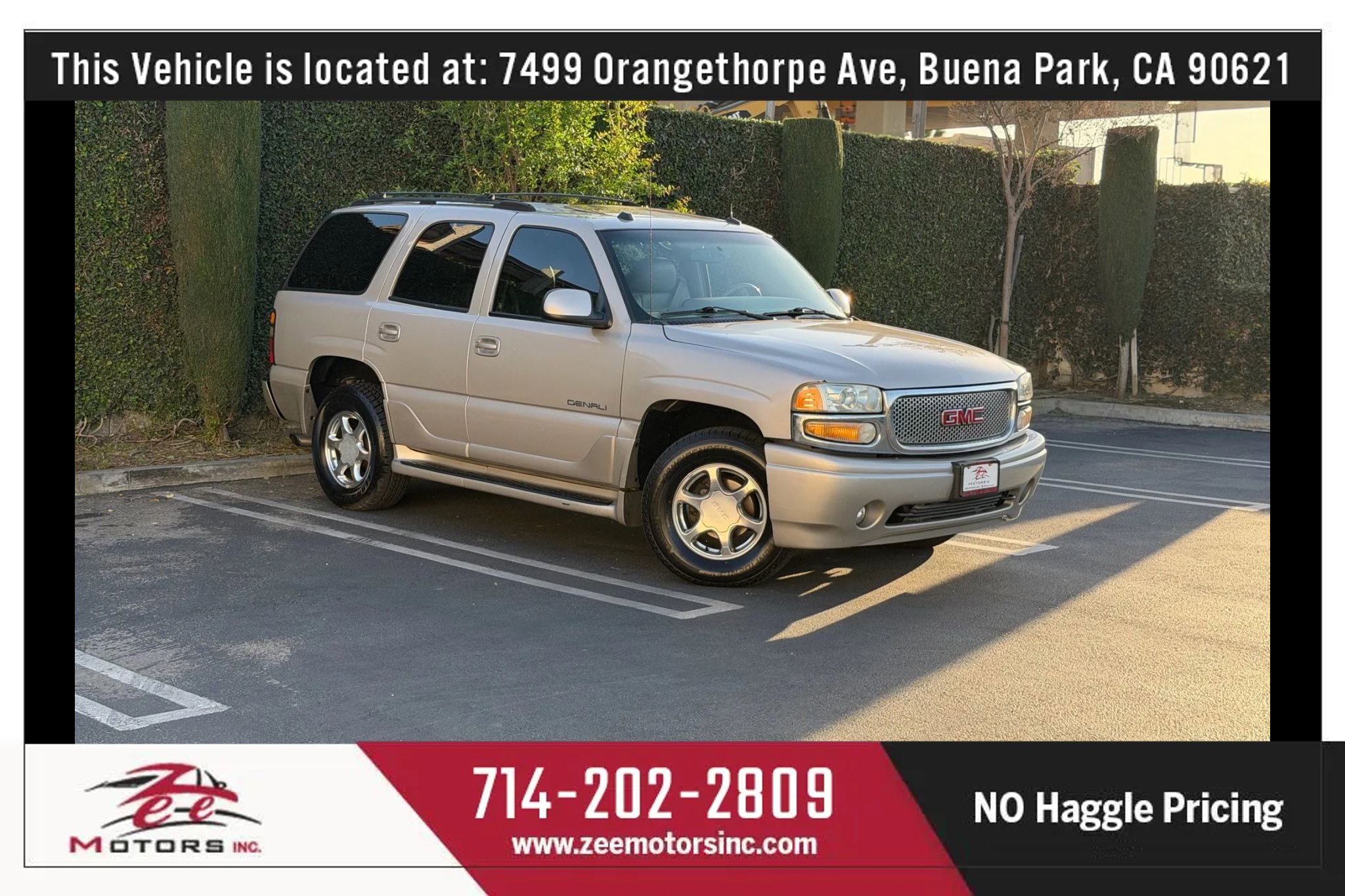 Used 2004 GMC Yukon Denali image 2