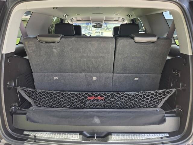 Used 2017 GMC Yukon Denali RWD image 19