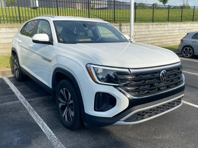 Used 2024 Volkswagen Atlas Cross Sport SE AWD/4WD image 8