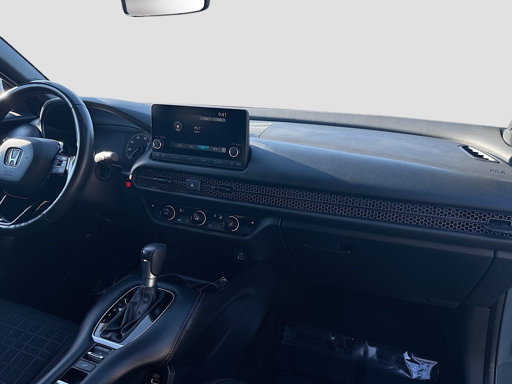 Certified 2023 Honda HR-V Sport image 31
