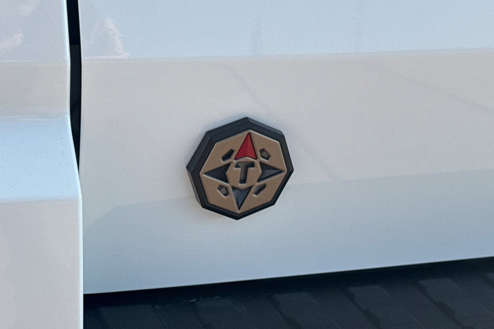 Certified 2025 Toyota 4Runner Trailhunter image 34