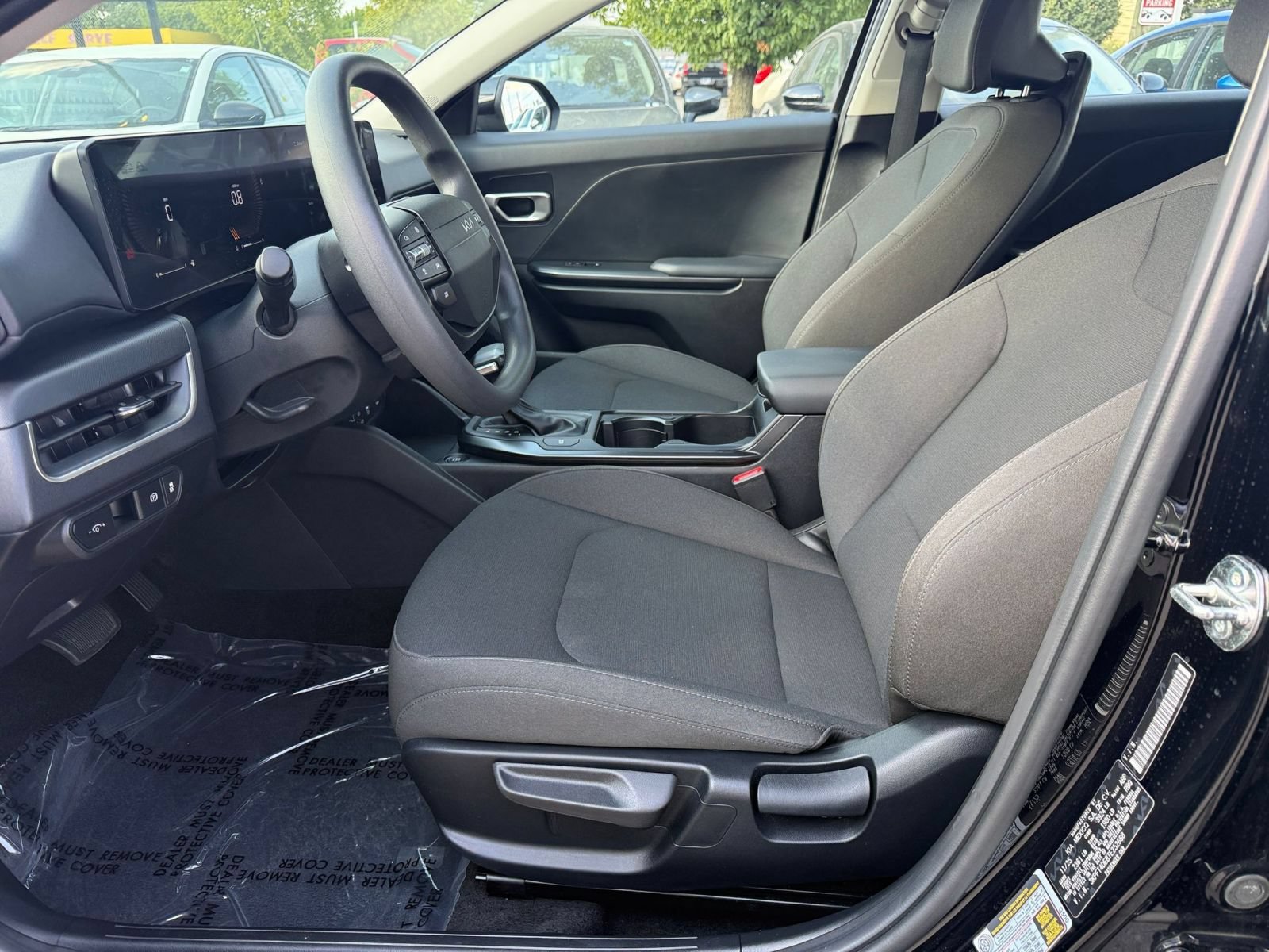 Used 2026 Kia K4 FWD image 25