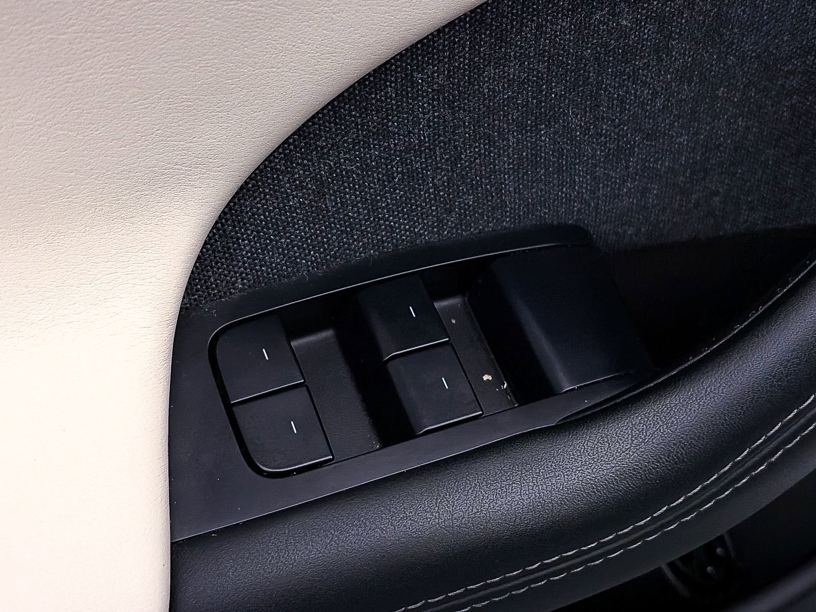 Used 2021 Tesla Model S Plaid AWD/4WD image 16