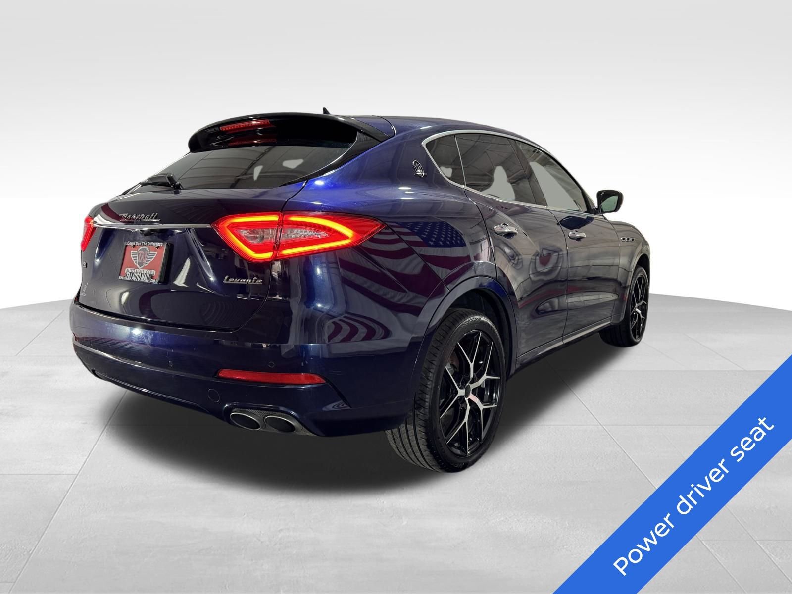 Used 2019 Maserati Levante image 4