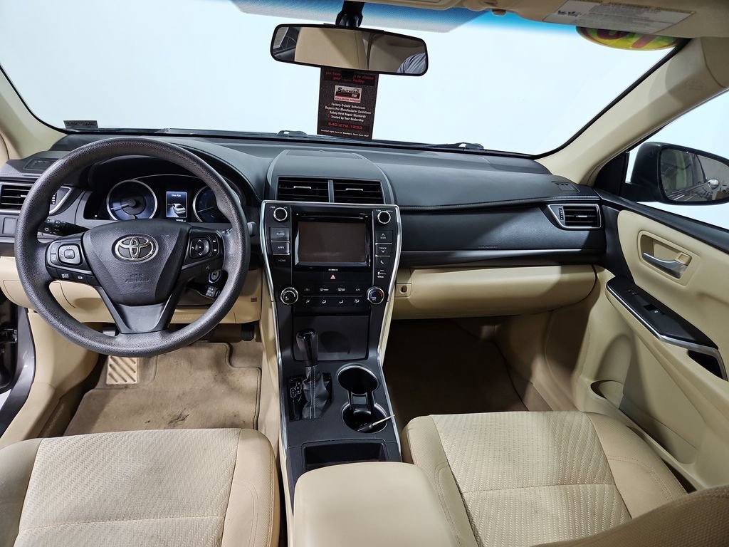 Used 2016 Toyota Camry LE FWD image 13