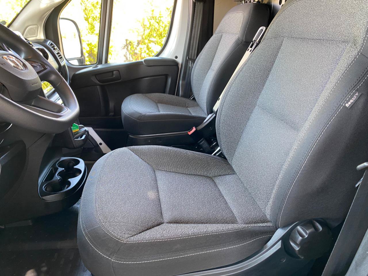 Used 2025 RAM ProMaster 2500 w/ U-Haul Equipment Group FWD image 24
