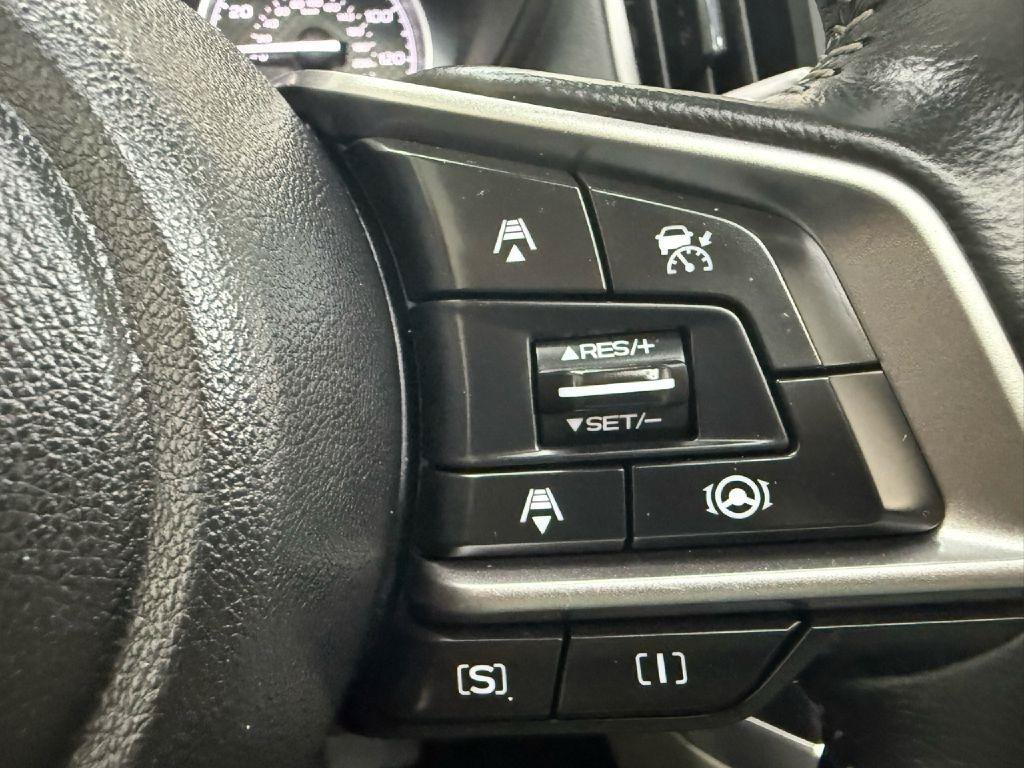 Used 2023 Subaru Forester Premium AWD/4WD image 15