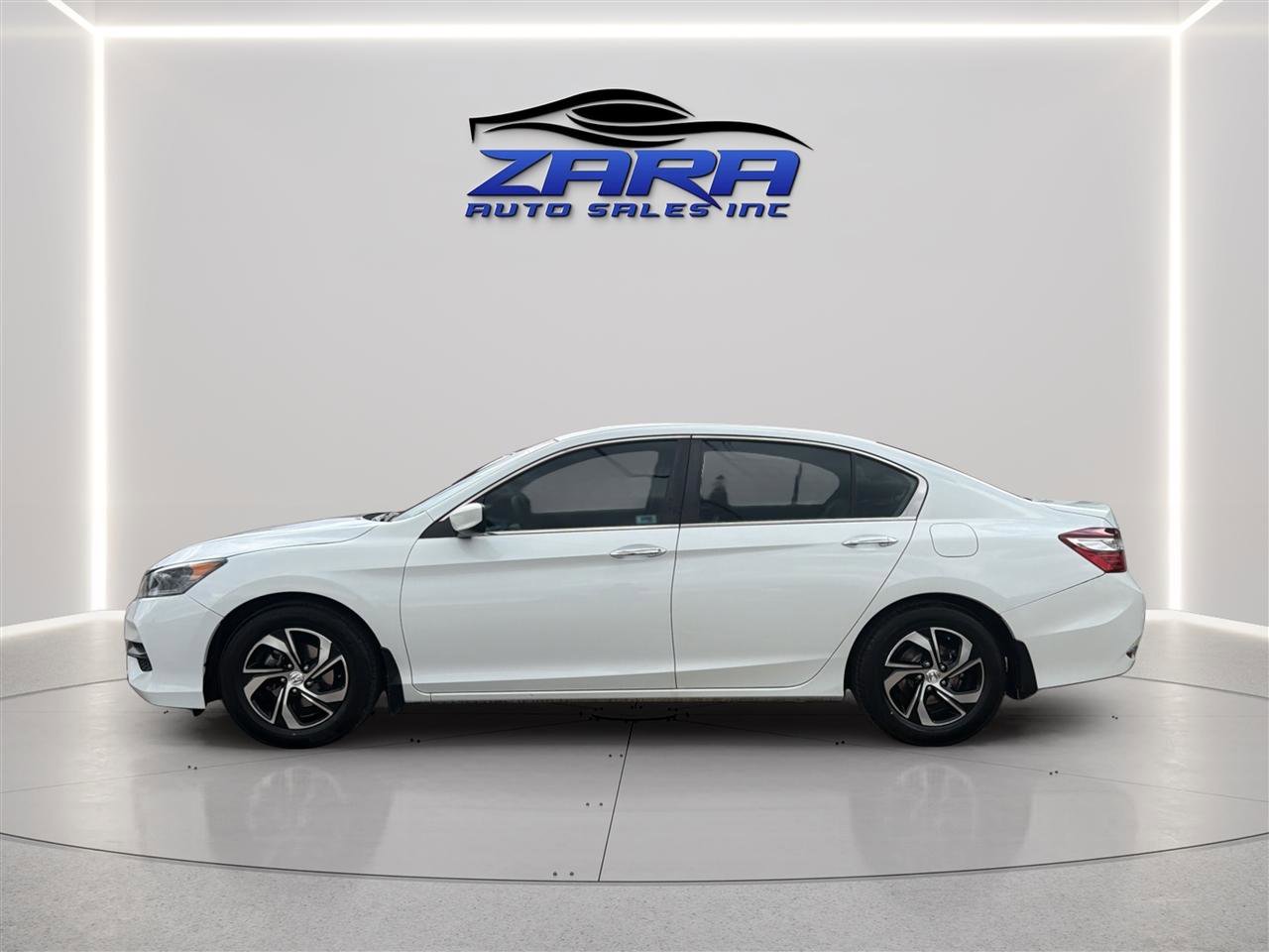 Used 2016 Honda Accord LX image 4