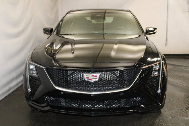 Used 2025 Cadillac CT5 V w/ Technology Package AWD/4WD image 3