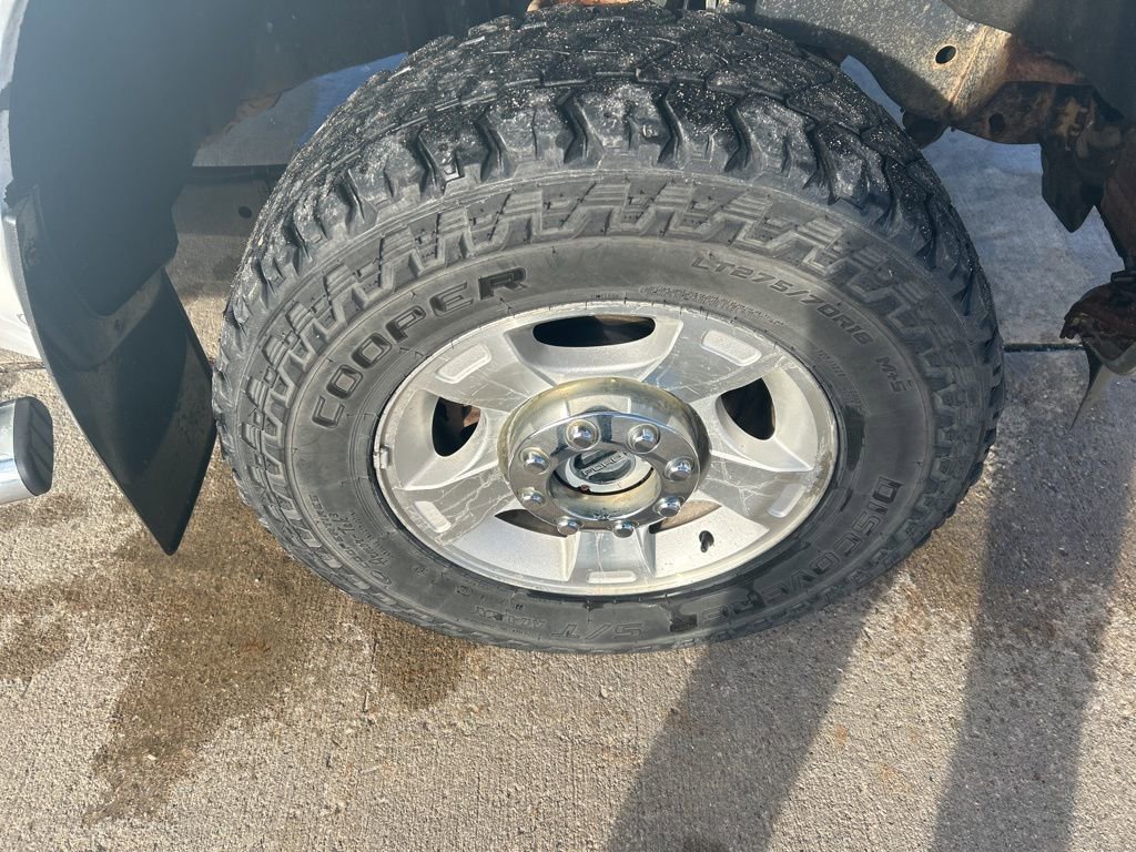 Used 2015 Ford F250 XLT w/ XLT Value Package image 32