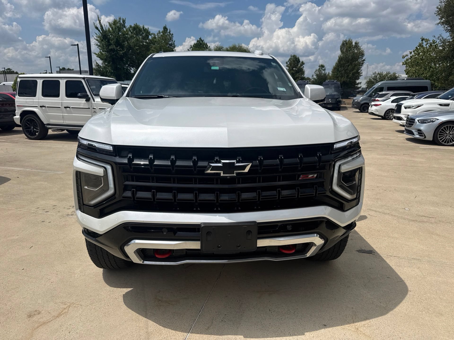 Used 2025 Chevrolet Tahoe Z71 w/ Comfort Package AWD/4WD image 2
