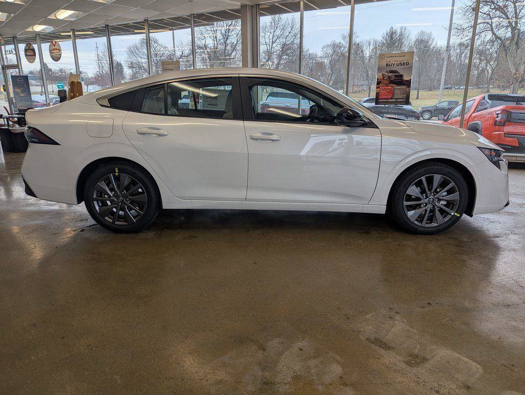 New 2026 Nissan Sentra SL w/ Floor Mat Package FWD image 8