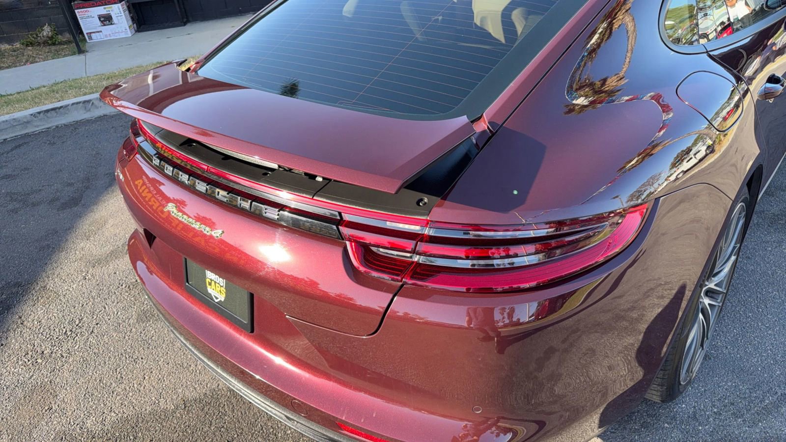 Used 2018 Porsche Panamera 4 AWD/4WD image 39