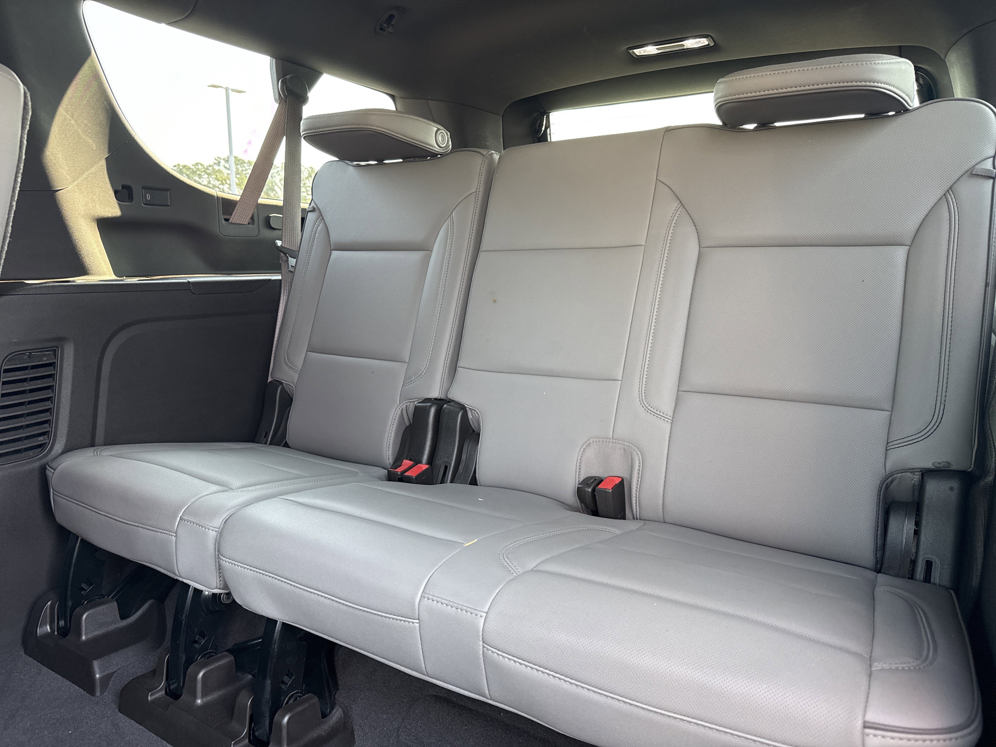 Used 2021 GMC Yukon XL SLT w/ SLT Luxury Plus Package AWD/4WD image 33