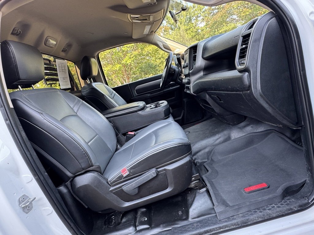 Used 2019 RAM 3500 Tradesman image 13