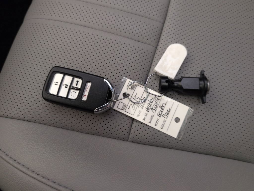 Used 2020 Honda Accord Touring image 47