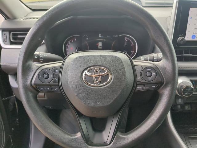 Used 2023 Toyota RAV4 XLE image 30