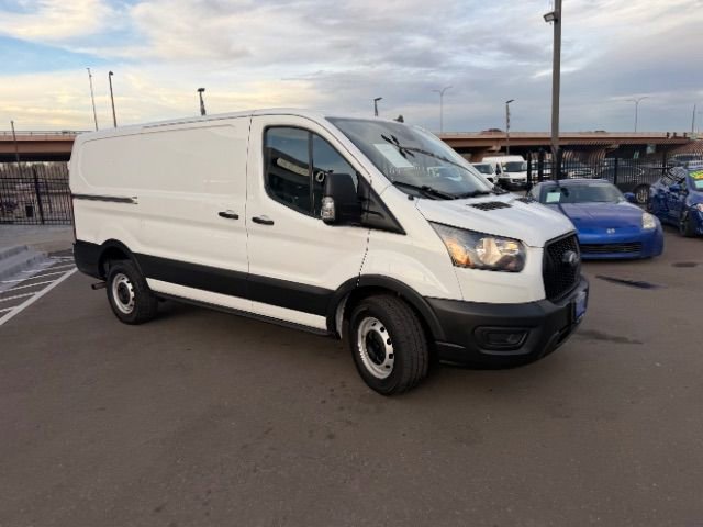 Used 2023 Ford Transit 250 Low Roof image 18