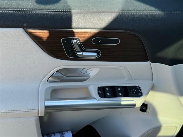 New 2026 Mercedes-Benz GLA 250 4MATIC image 12