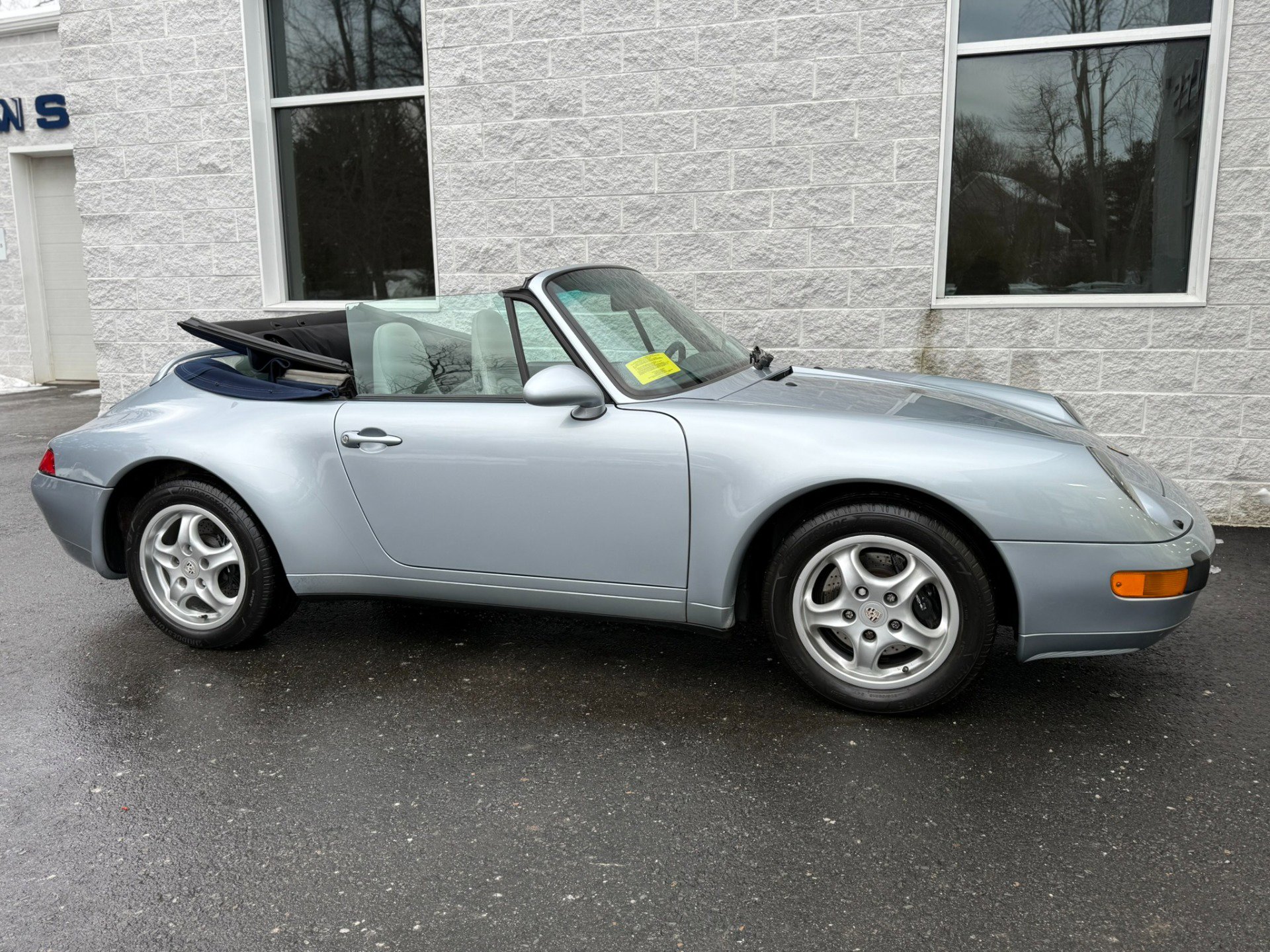 Used 1995 Porsche 911 Carrera image 31