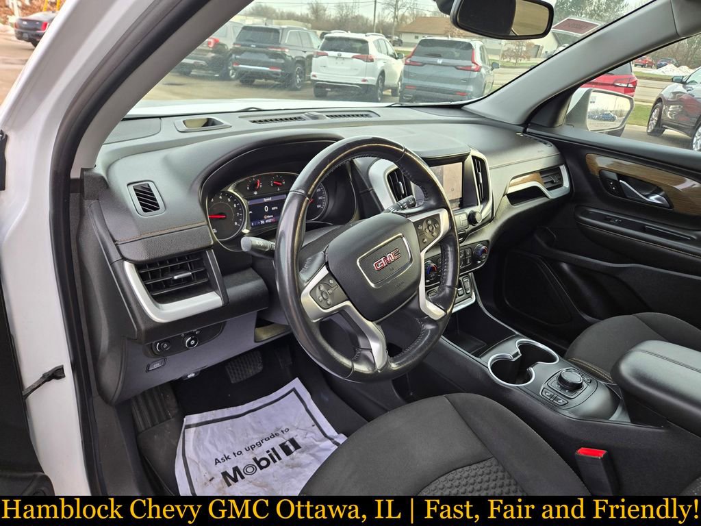 Used 2020 GMC Terrain SLE w/ Driver Convenience Package FWD image 2