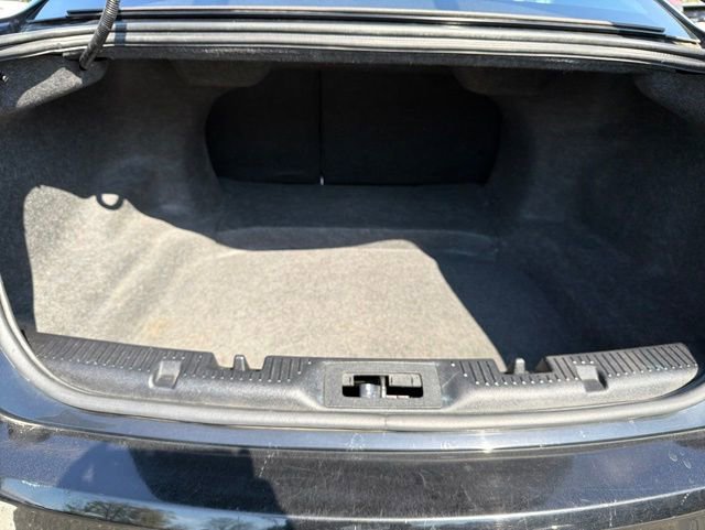 Used 2018 Ford Taurus Limited FWD image 26