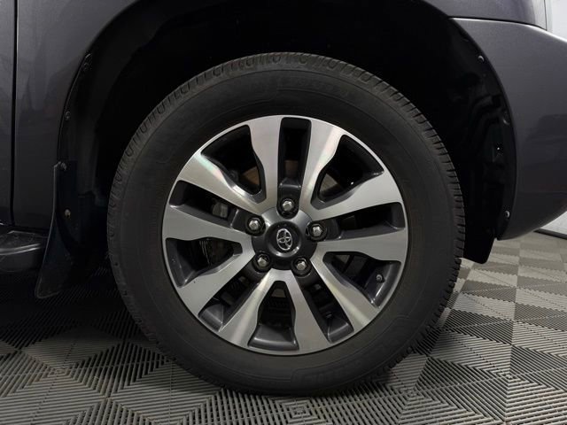 Used 2021 Toyota Sequoia Limited AWD/4WD image 11