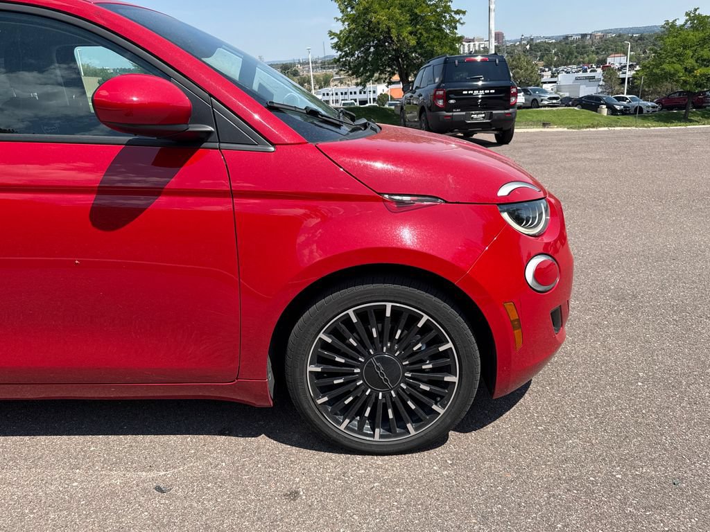 Used 2024 FIAT 500 e (RED) FWD image 23